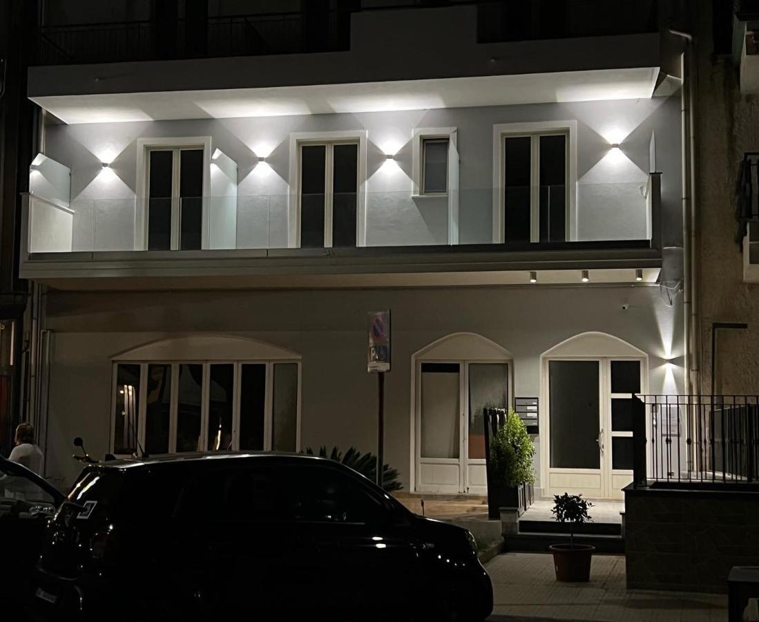 I Mori Dell'Etna Bed & Breakfast Giardini Naxos Bagian luar foto